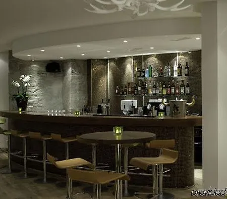 Platzhirsch Zuerich - Downtown Boutique Hotel & Sushi Lounge 