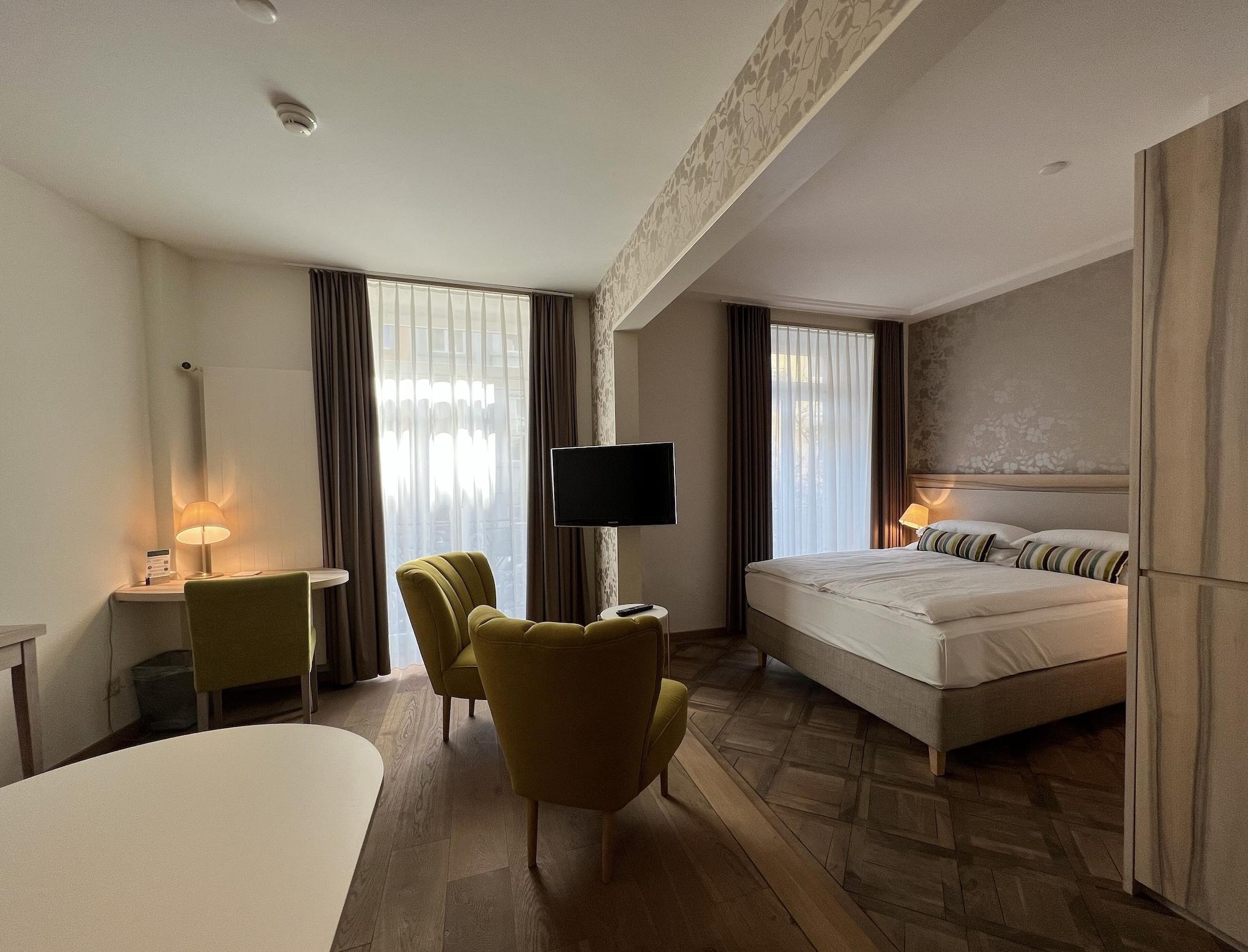 Hotel Platzhirsch - Downtown Boutique & Sushi Lounge Zurigo