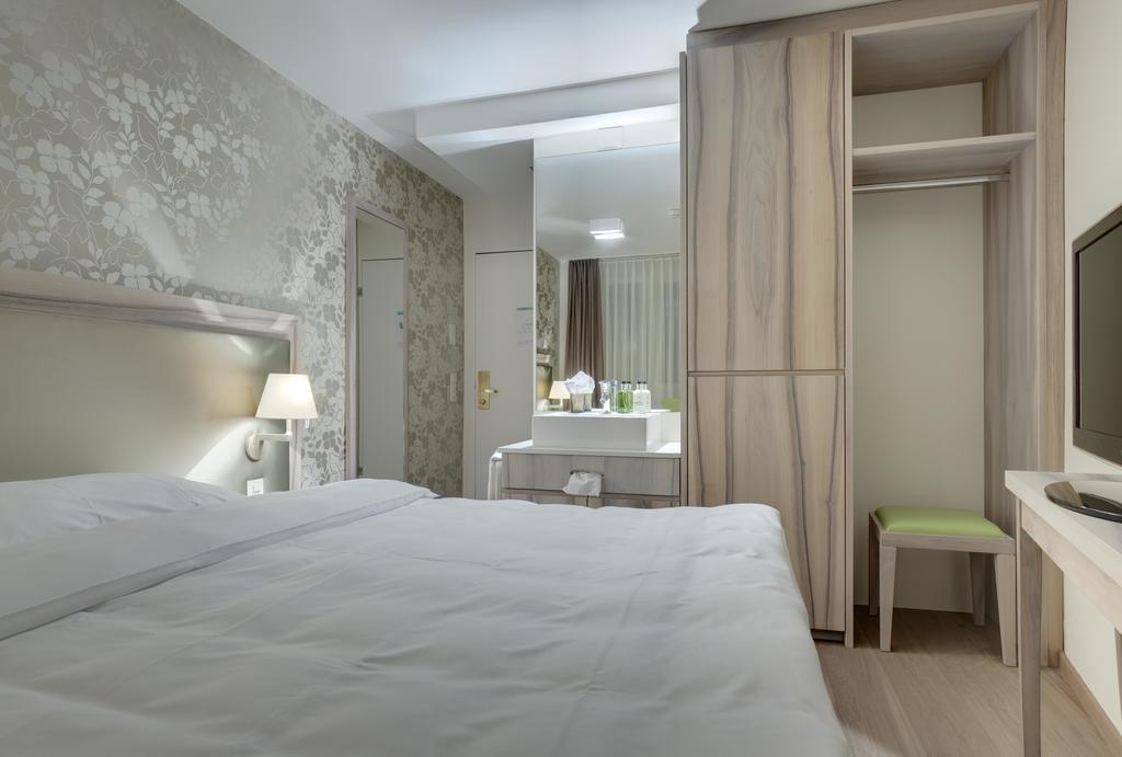 Platzhirsch - Downtown Boutique & Sushi Lounge Hotel Zúrich